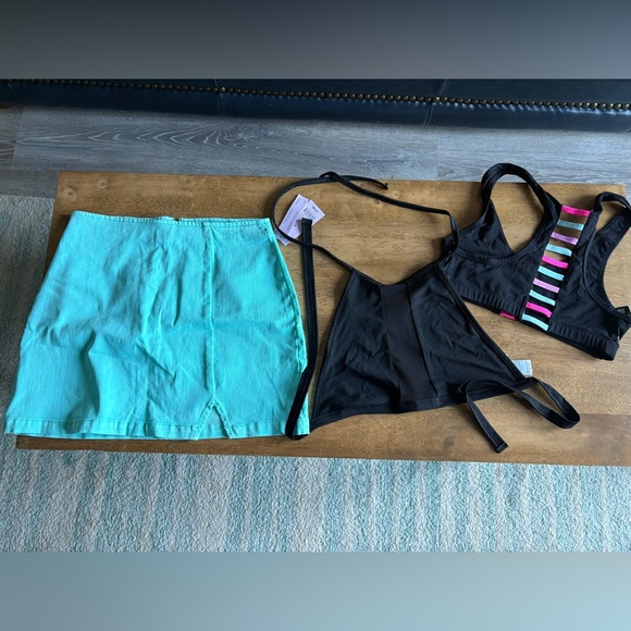 Huge Bundle of Rave / Festival Outfits - iheartraves littleblackdiamond etc. - Picture 5 of 6